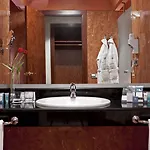 Отель Eurostars Claras