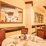 Eurostars Claras Hotel