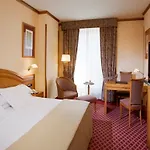 Eurostars Claras Hotel