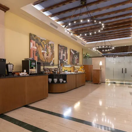 Eurostars Claras Hotel