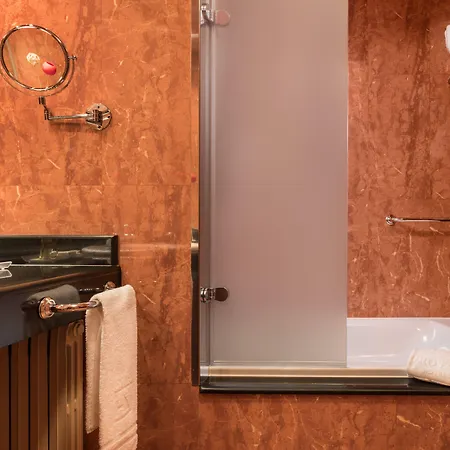 Eurostars Claras فندق سلامنكا