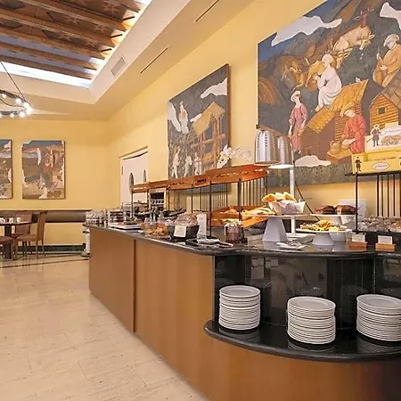 Eurostars Claras