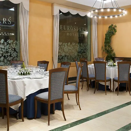 מלון Eurostars Claras 4*