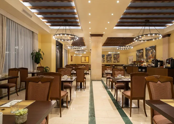 Eurostars Claras Hotel 4*