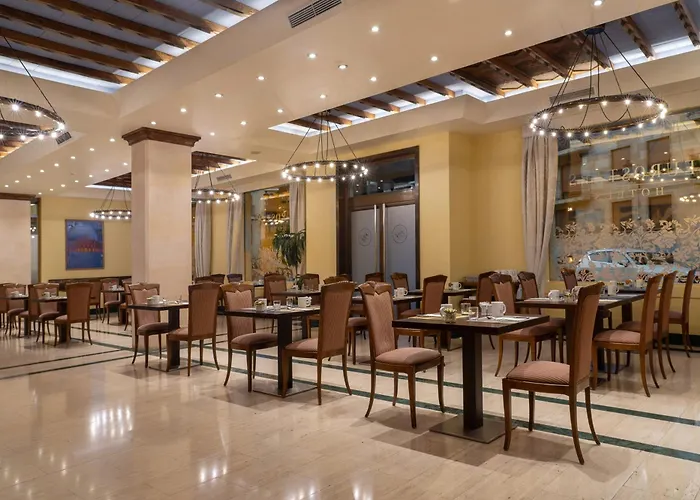 Отель Eurostars Claras 4*