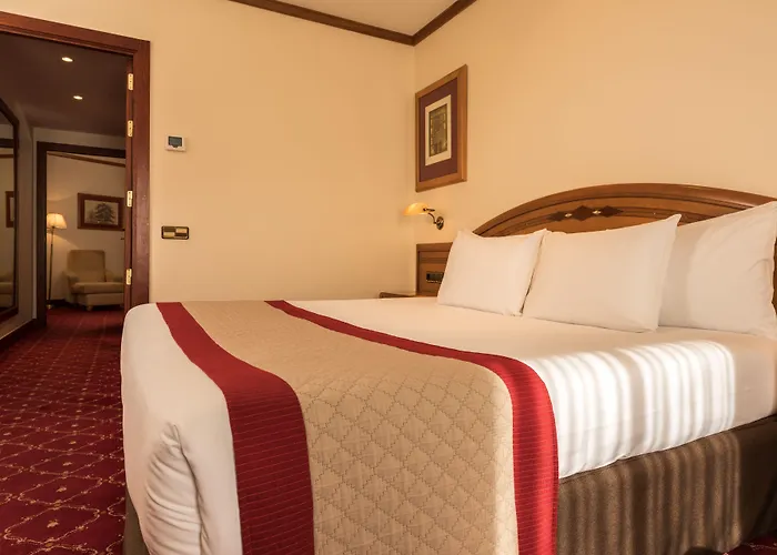 Eurostars Claras Отель 4*