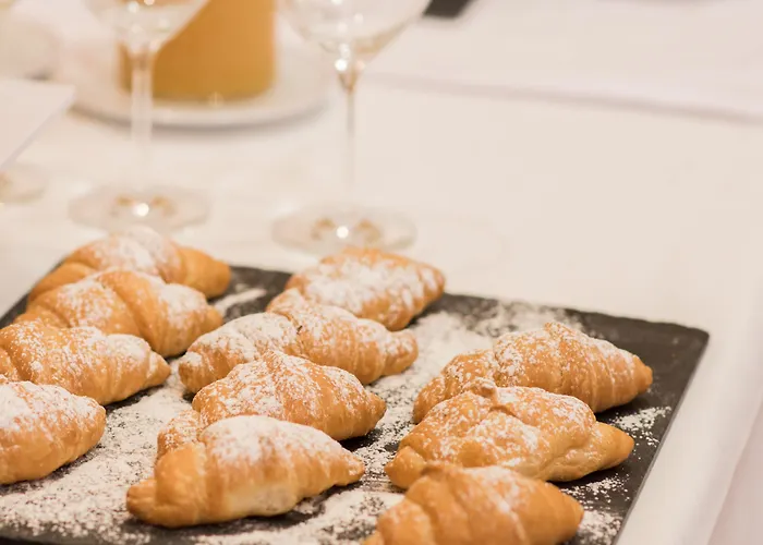 Hotel Eurostars Claras 4*